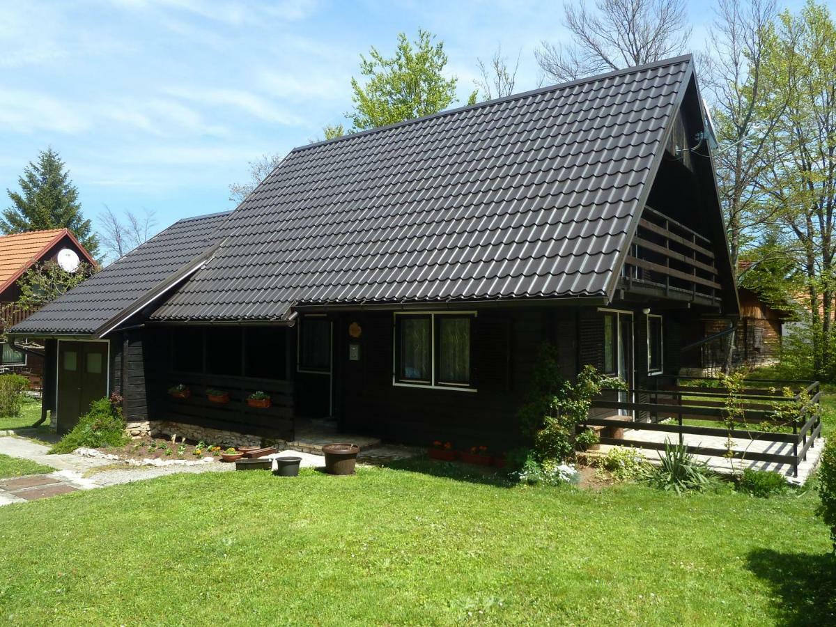 Estavela Holiday home Jezerce Exterior foto